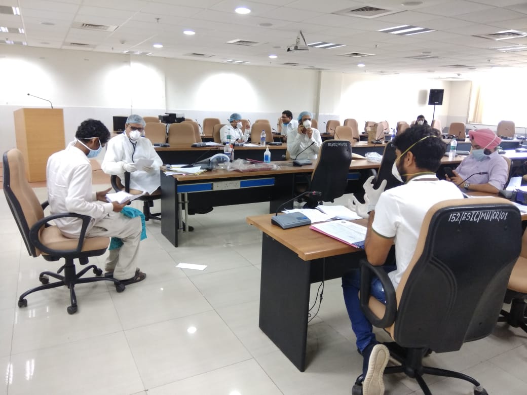 कोविड-19 वैश्विक महामारी के दौरान क.रा.बी. निगम द्वारा हितलाभा‍र्थियों को स्‍थायी नि:शक्‍तता हितलाभ और आश्रितजन हितलाभ का तुरंत भुगतान।