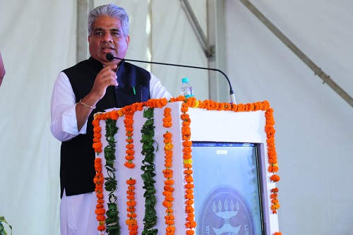 श्री भूपेन्द्र यादव, माननीय श्रम एवं रोजगार, पर्यावरण, वन एवं जलवायु परिवर्तन मंत्री, भारत सरकार द्वारा दिनांक 10.09.2021 को प्रस्तावित 300 बिस्तरों 50 सुपर स्पेशिलिटी बिस्तर सहित ई.एस.आई.सी. अस्पताल, हरिद्वार, उत्तराखंड की साइट का निरीक्षण